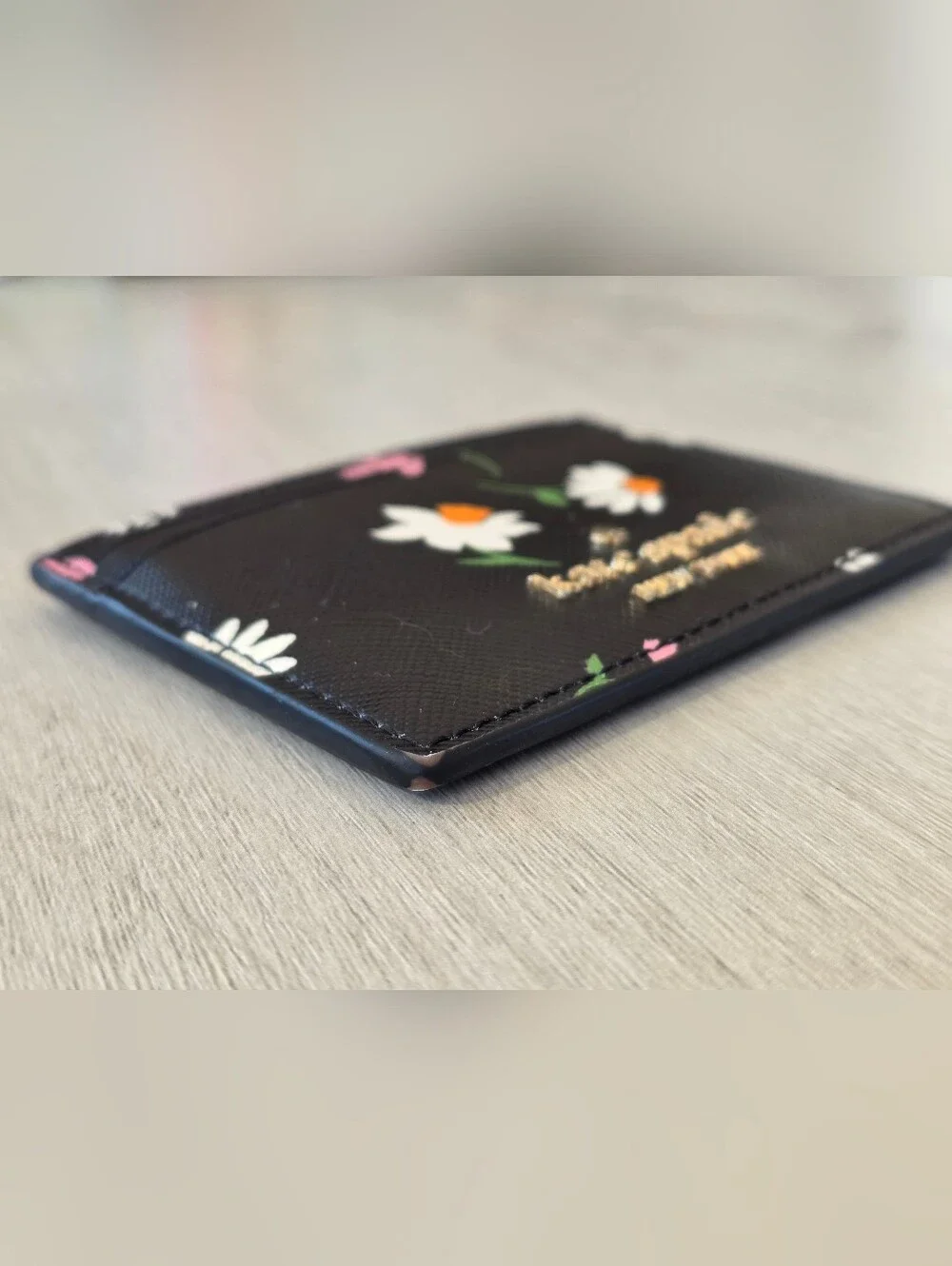 kate spade New York Black Floral Cardholder